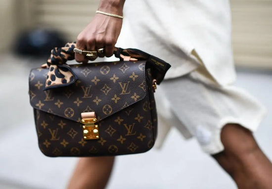 How to accessorize your bag with a scarf  Louis bag, Bags, Louis vuitton  bag outfit
