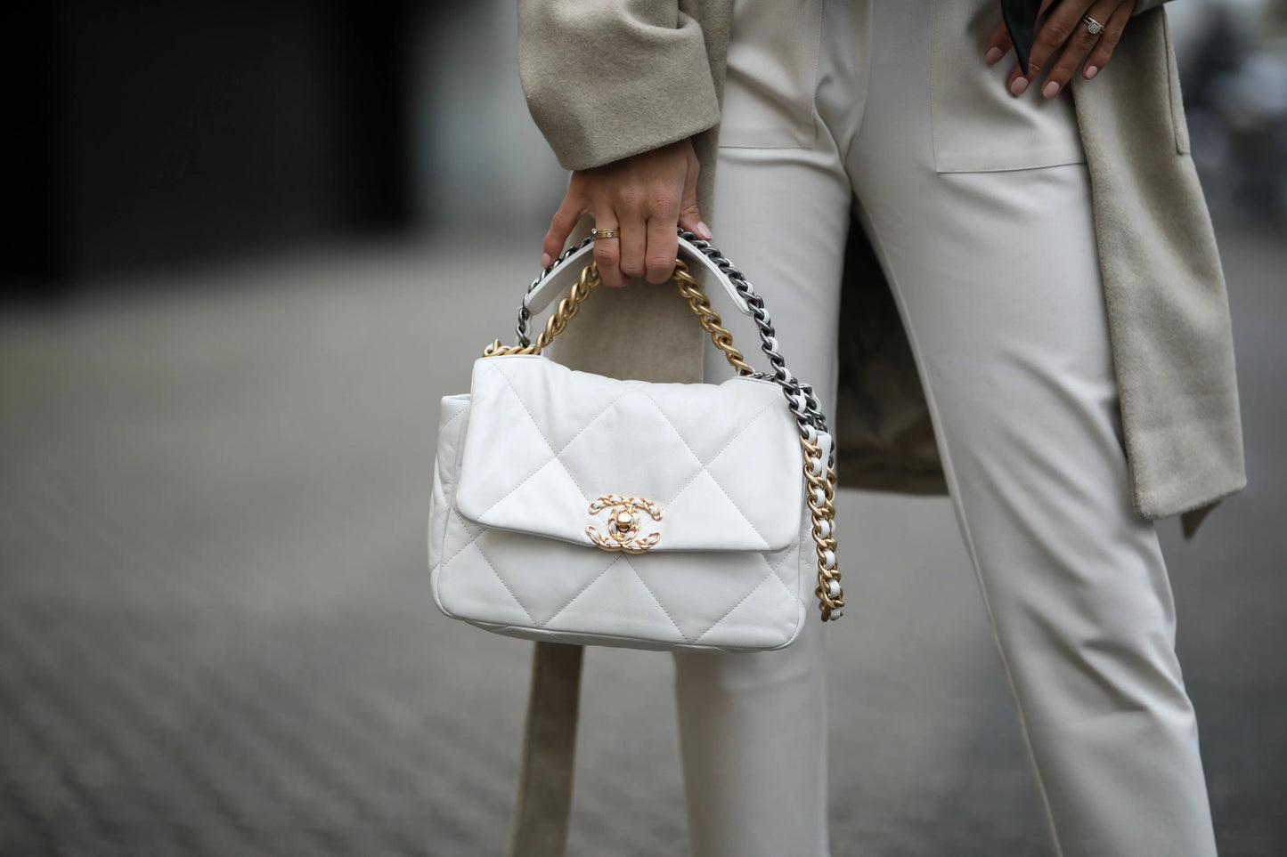 CHANEL 19 Bag: 10 Things To Know About This New Bag - BAGAHOLICBOY