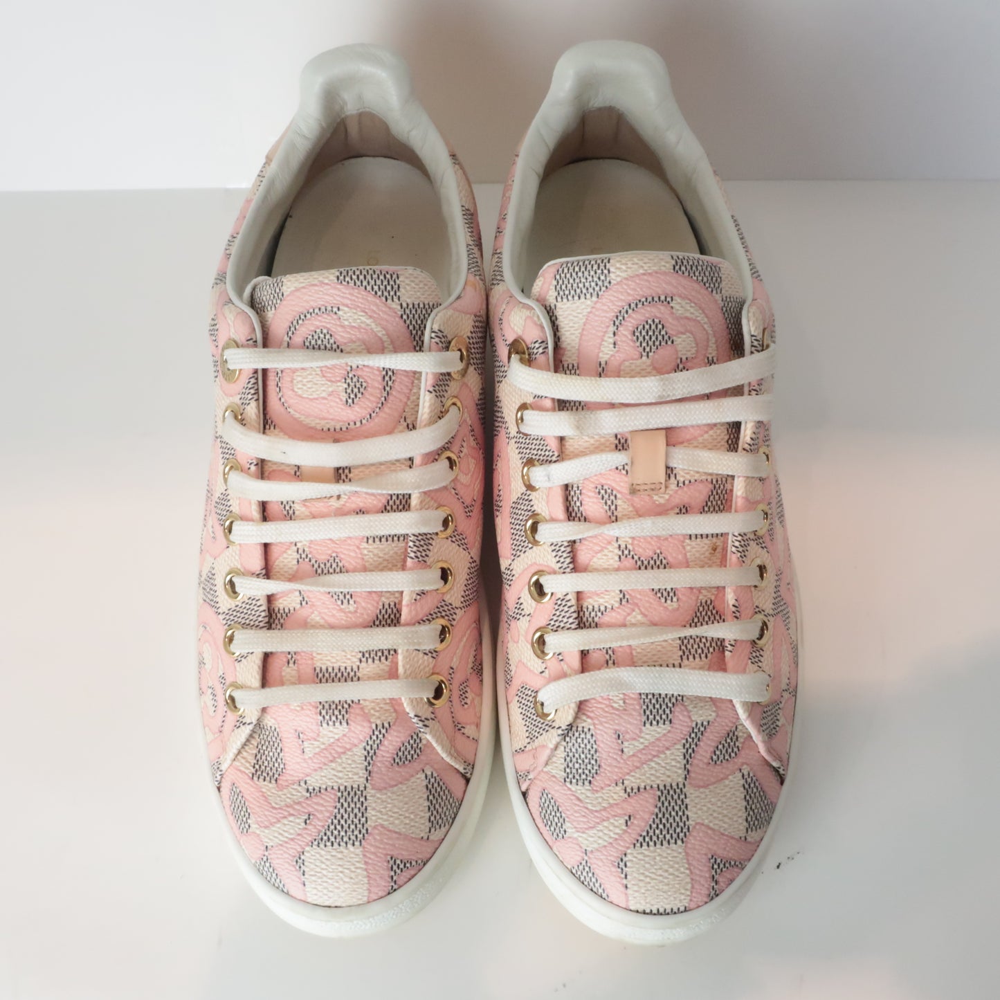 Louis Vuitton Tahitienne Pink Flower Sneakers (774)