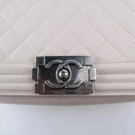 Load image into Gallery viewer, Chanel Chanel Poudre Quilted Lambskin Leather and Sting Ray Strap Medium Boy Bag LVBagaholic
