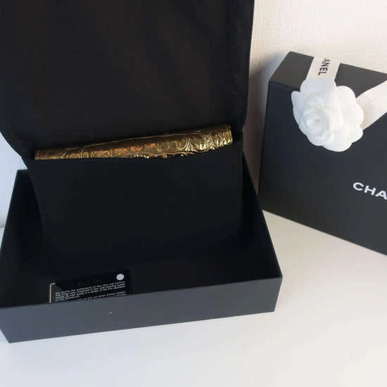 Load image into Gallery viewer, Chanel Chanel Runway Metallic Crocodile Embossed WOC LVBagaholic
