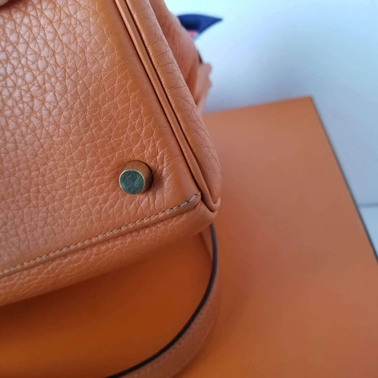 Hermes Hermes Kelly 32 Clemence Orange LVBagaholic