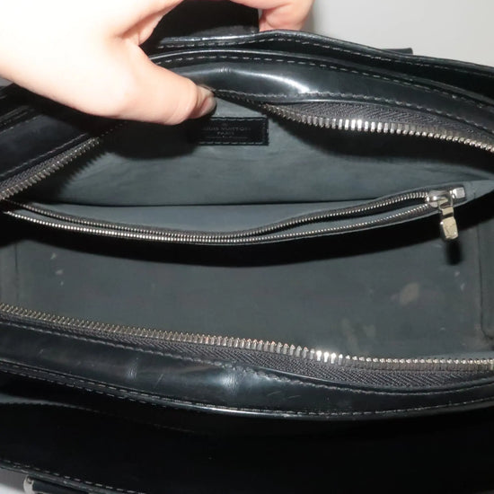 Load image into Gallery viewer, Louis Vuitton Louis Vuitton Black Epi Leather Pont-Neuf GM Bag LVBagaholic
