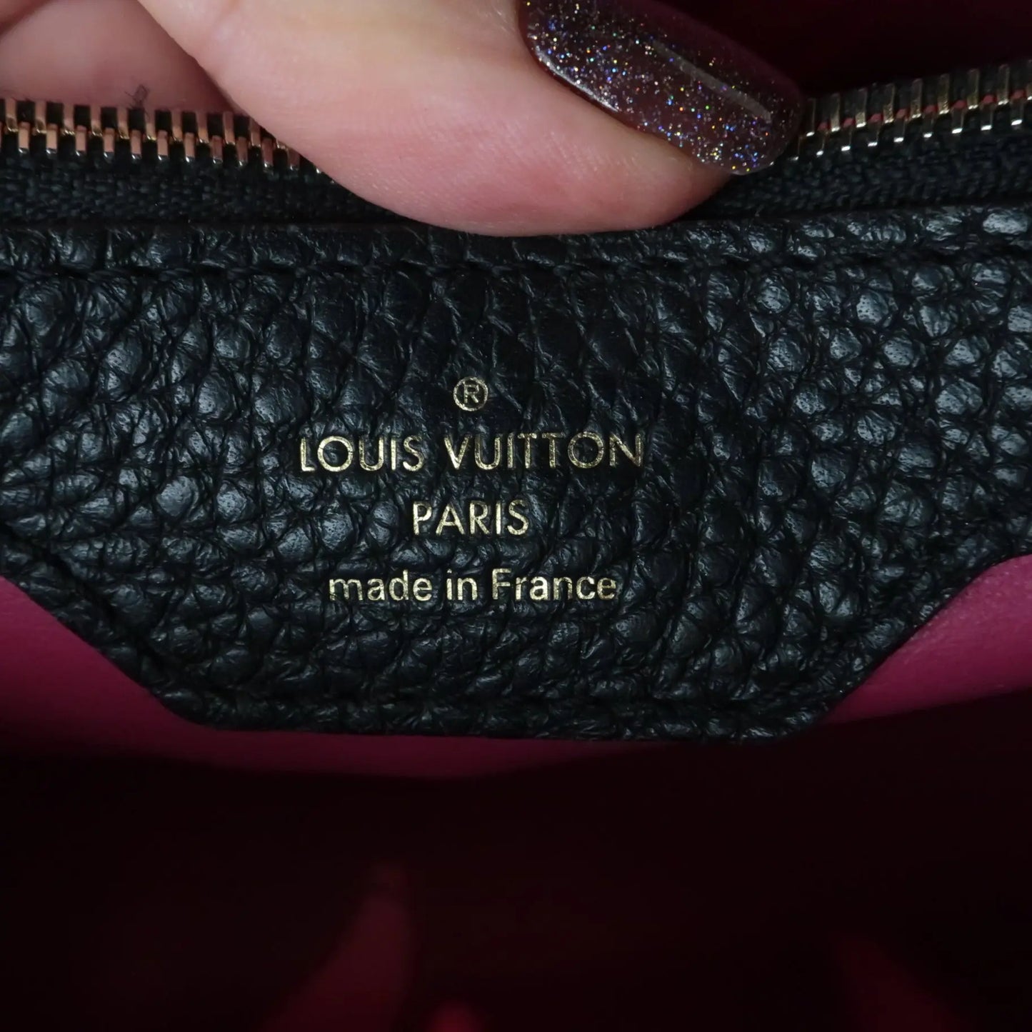 Louis Vuitton Noir Taurillion Leather Capucines MM Bag – Bagaholic