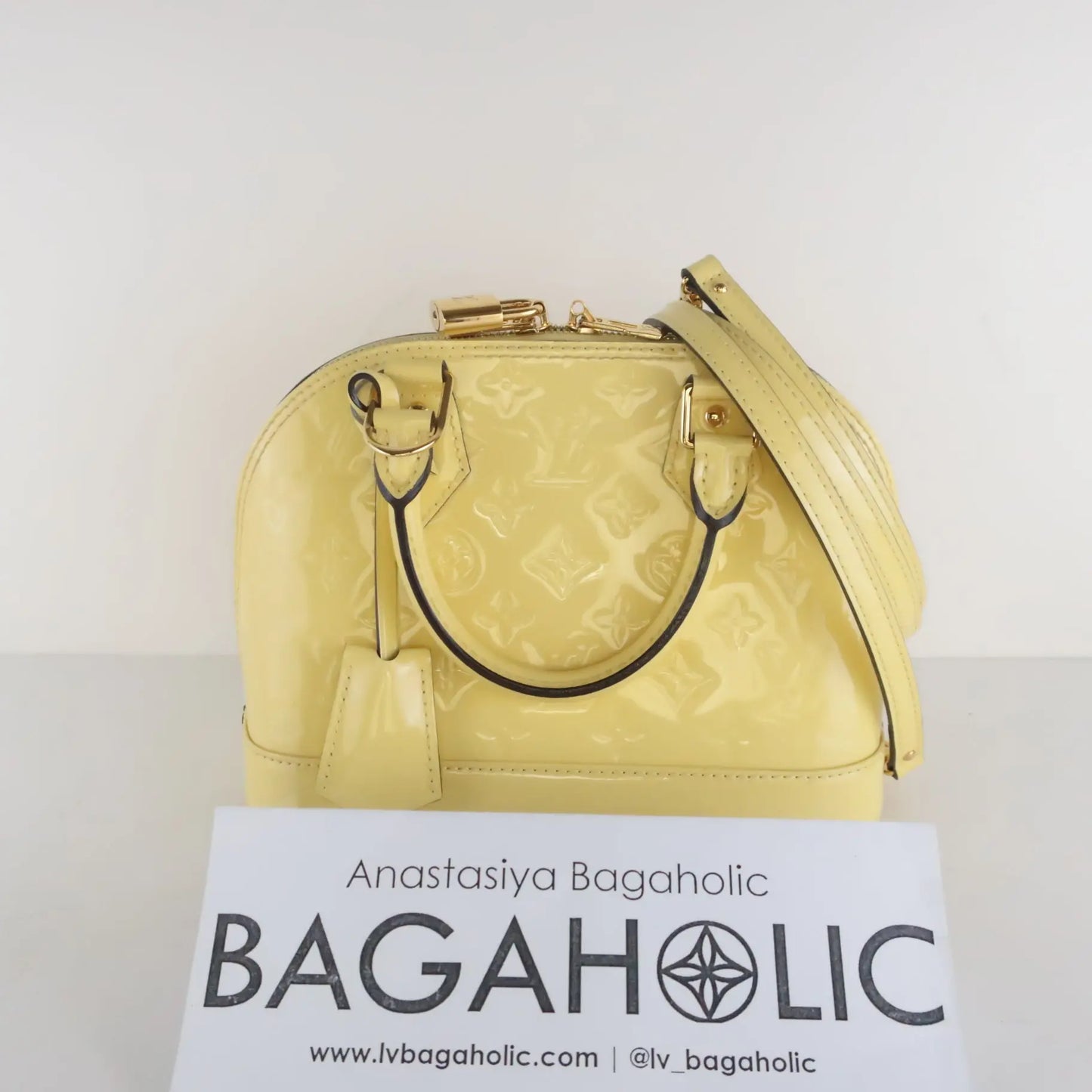 Louis Vuitton - Authenticated Spring Street Handbag - Patent Leather Yellow for Women, Good Condition