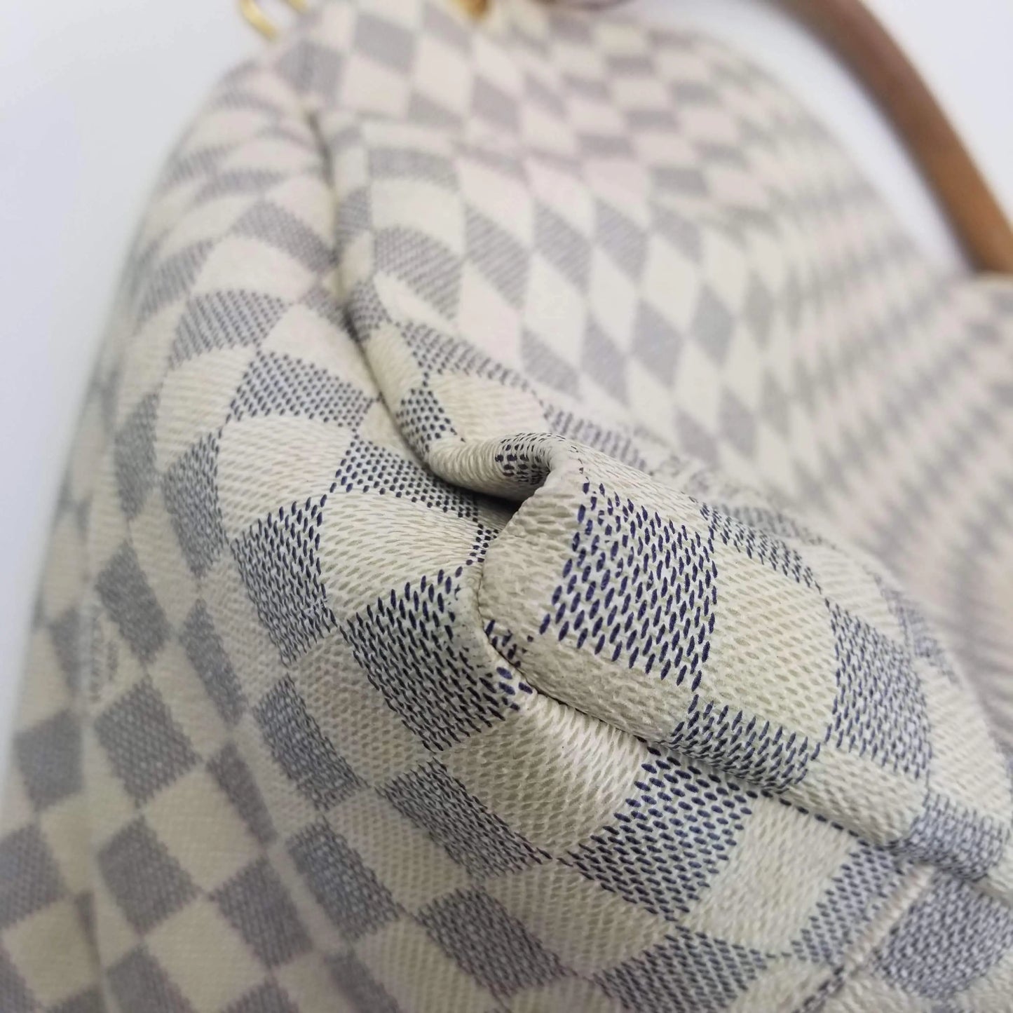 Louis Vuitton Damier Azur Canvas Artsy MM Bag – Bagaholic