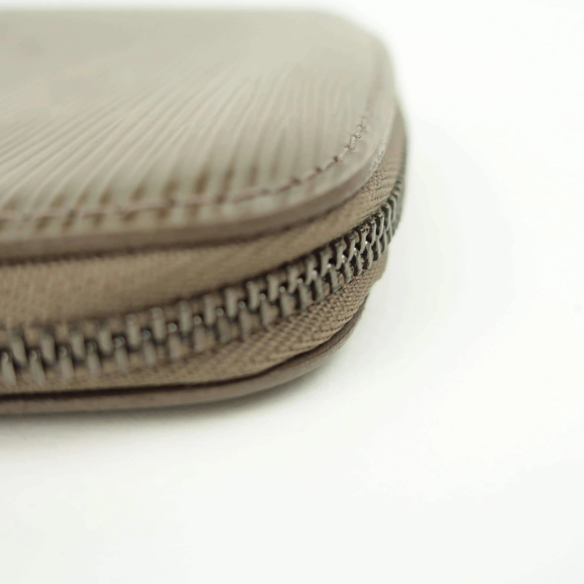 Louis Vuitton Etoupe Epi Geode Organizer Zippy Wallet – Bagaholic