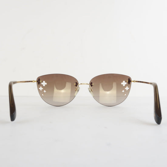 Load image into Gallery viewer, Louis Vuitton Louis Vuitton Goldtone Desmayo Cat Eye Sunglasses (671) LVBagaholic
