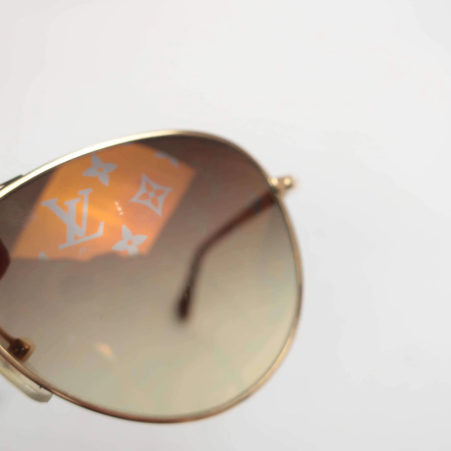 Louis Vuitton Brown/Gold Gradient Monogram Lenses Z0164U Aviator Sunglasses  Louis Vuitton