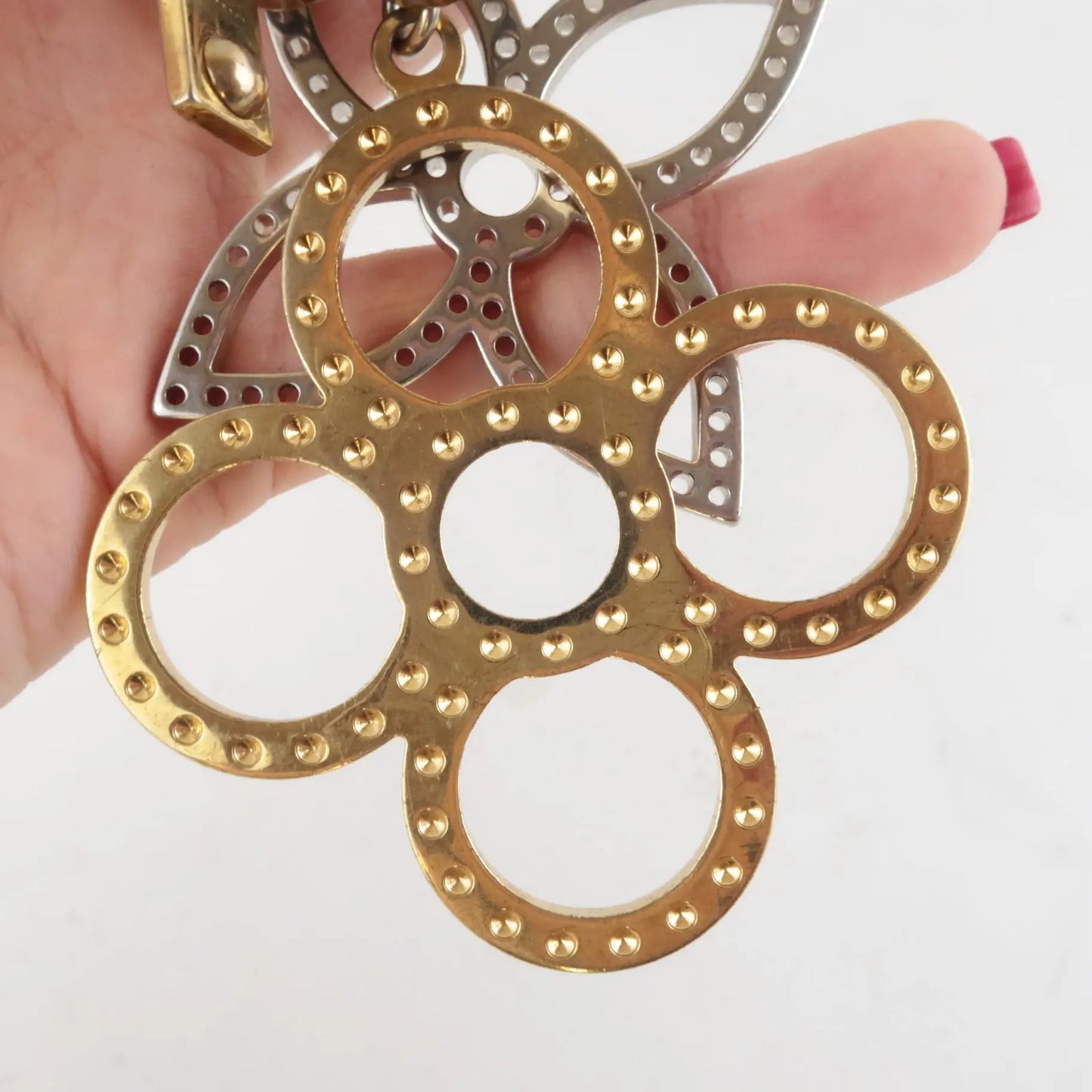 Load image into Gallery viewer, Louis Vuitton Louis Vuitton Goldtone Metal Tapage Bag Charm and Key Holder (681) LVBagaholic
