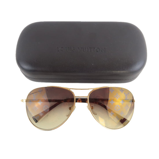 Louis Vuitton Louis Vuitton Goldtone Monogram Conspiration Pilote Sunglasses (682) LVBagaholic