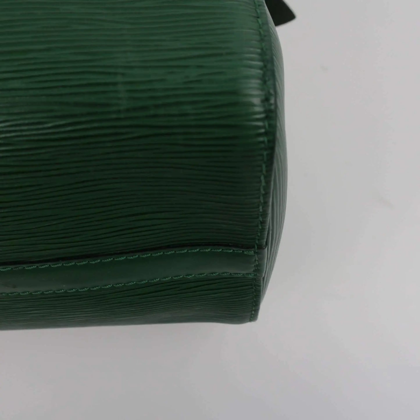 Louis Vuitton Louis Vuitton Green Epi Vintage Speedy 25 Bag LVBagaholic