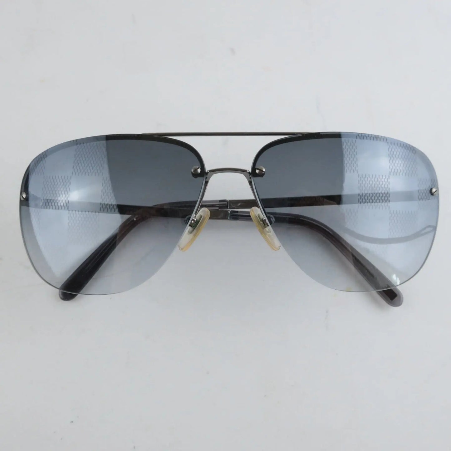 Load image into Gallery viewer, Louis Vuitton Louis Vuitton Grey Socoa Damier Aviators Sunglasses Sunglasses (672) LVBagaholic
