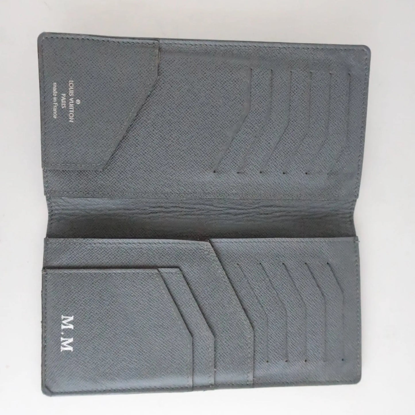 Louis Vuitton Louis Vuitton Grey Taiga Leather Bifold Long Wallet LVBagaholic