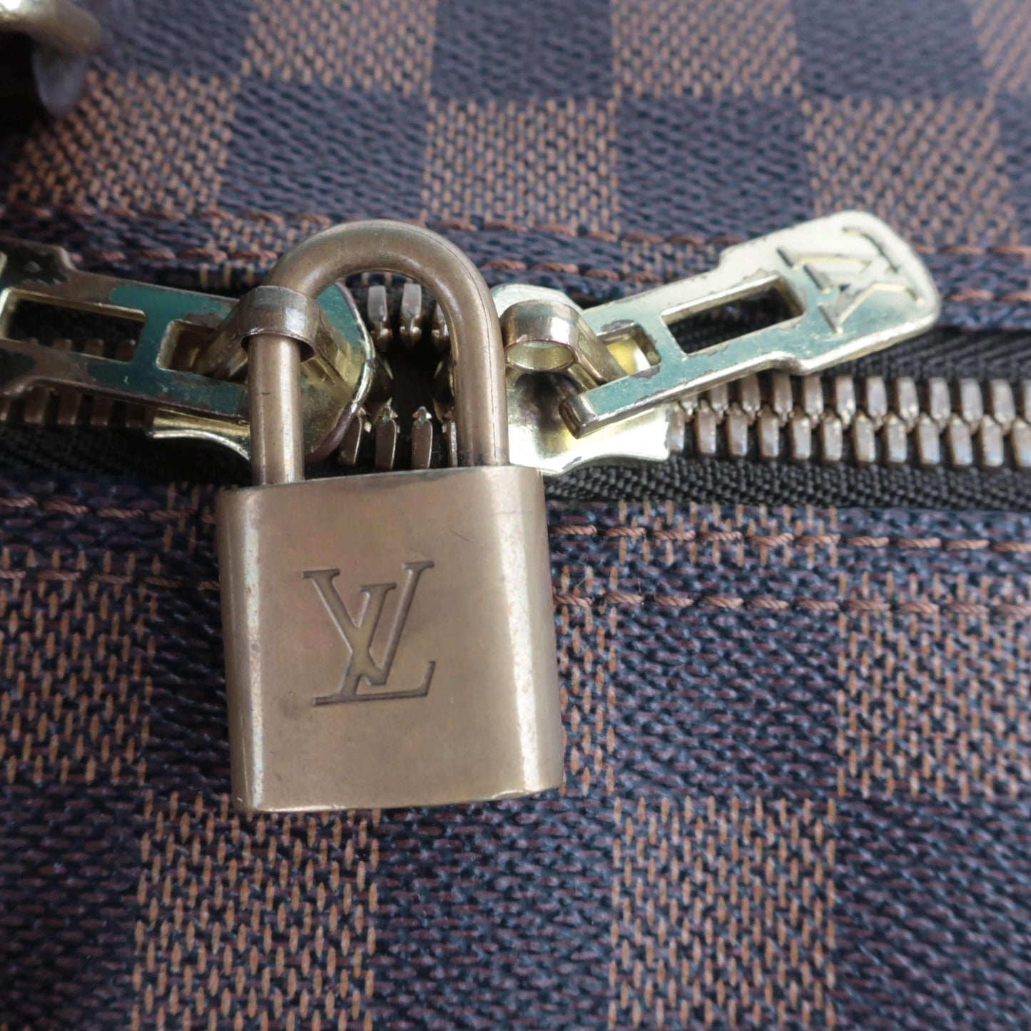 Louis Vuitton Louis Vuitton Keepall 55 Bandouliere DE (old) LVBagaholic