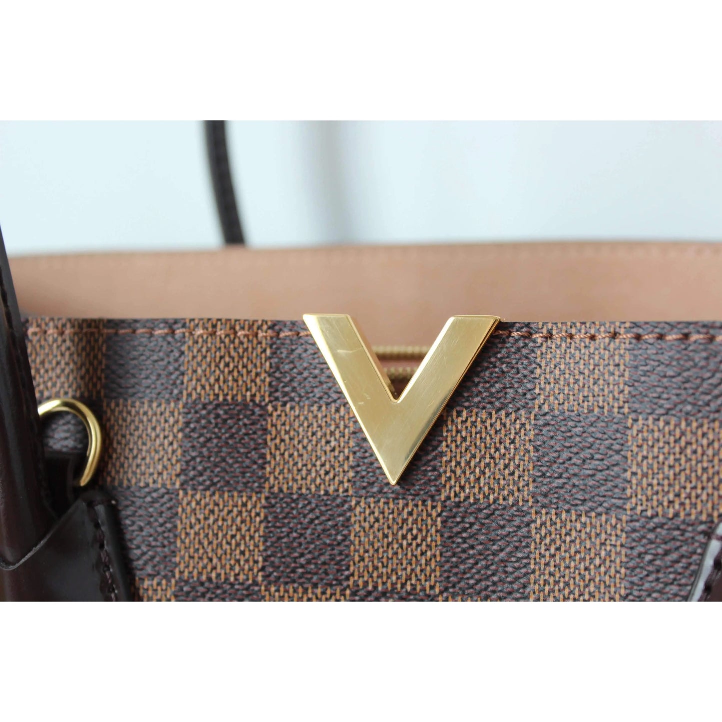 Load image into Gallery viewer, Louis Vuitton Louis Vuitton Kensington Damier Ebene Bag LVBagaholic
