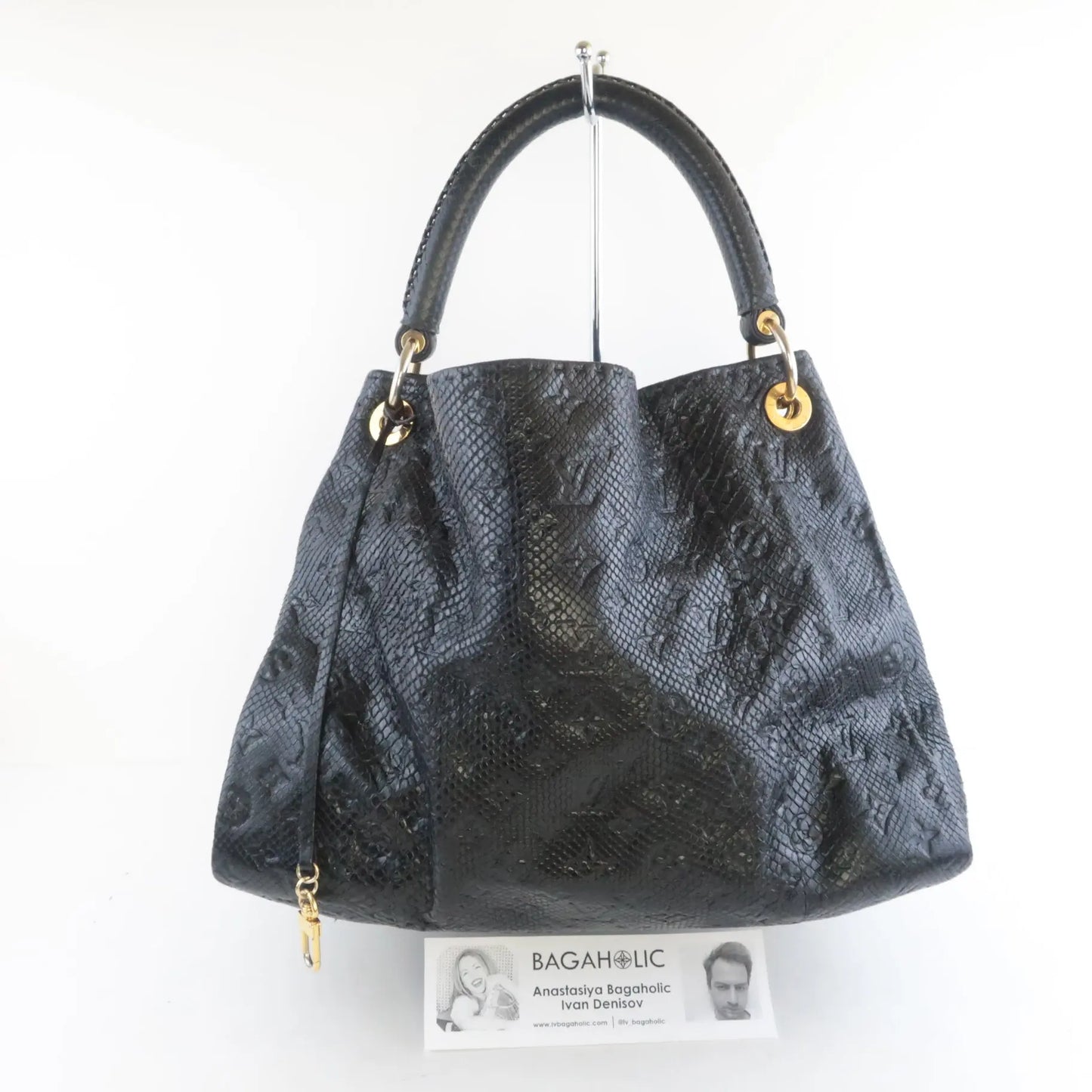 Load image into Gallery viewer, Louis Vuitton Louis Vuitton Limited Edition Black Noir Python Artsy MM Bag LVBagaholic
