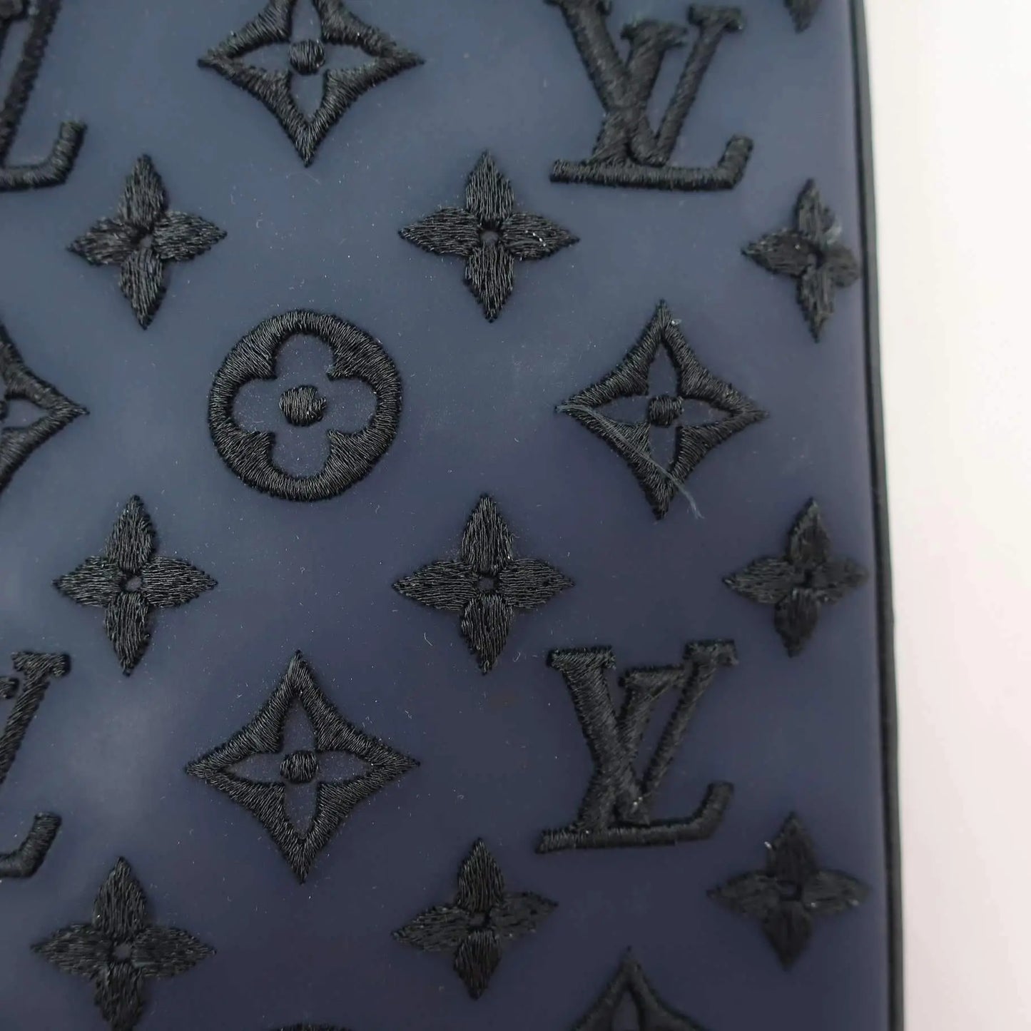 Louis Vuitton Blue, Pattern Print Monogram Addiction Lockit Vertical mm