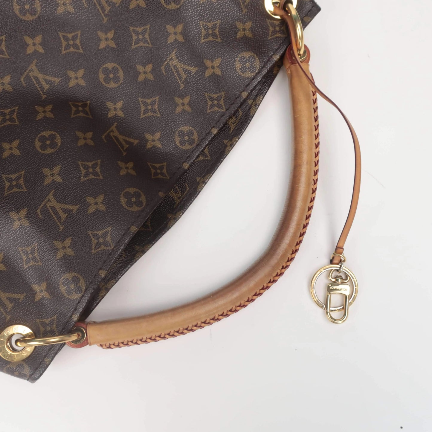 Louis Vuitton Monogram Artsy MM bag – Bagaholic