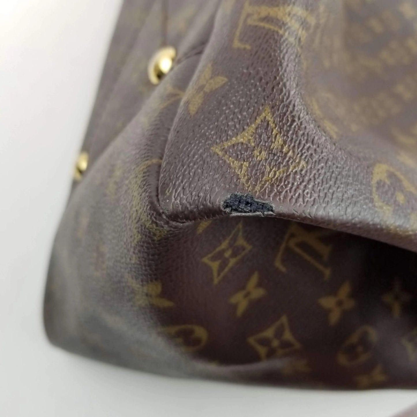 Louis Vuitton Louis Vuitton Monogram Canvas Artsy MM Bag LVBagaholic