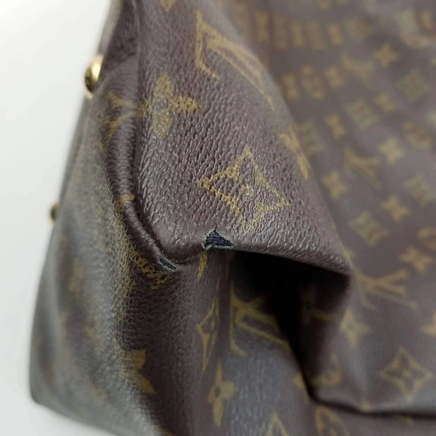 Louis Vuitton Louis Vuitton Monogram Canvas Artsy MM Bag LVBagaholic