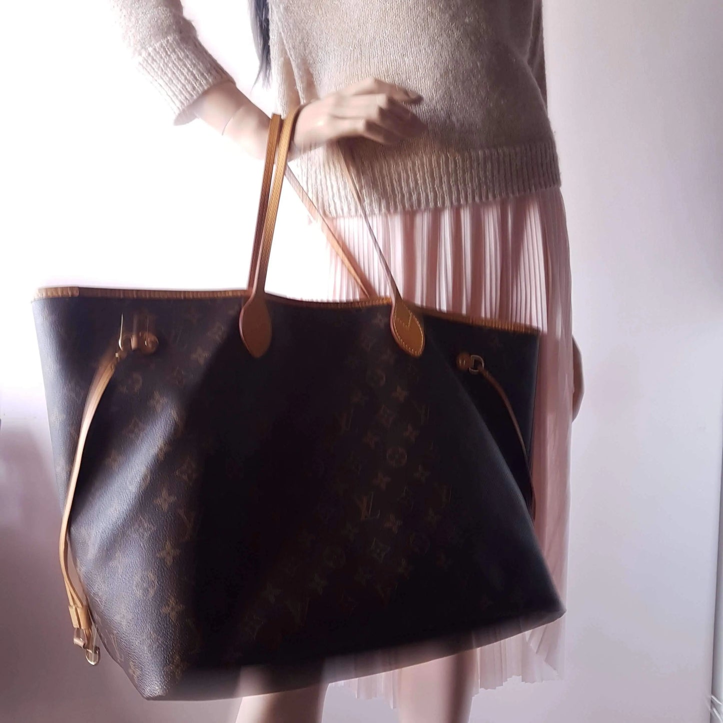 Louis Vuitton Louis Vuitton Monogram Canvas Neverfull GM LVBagaholic