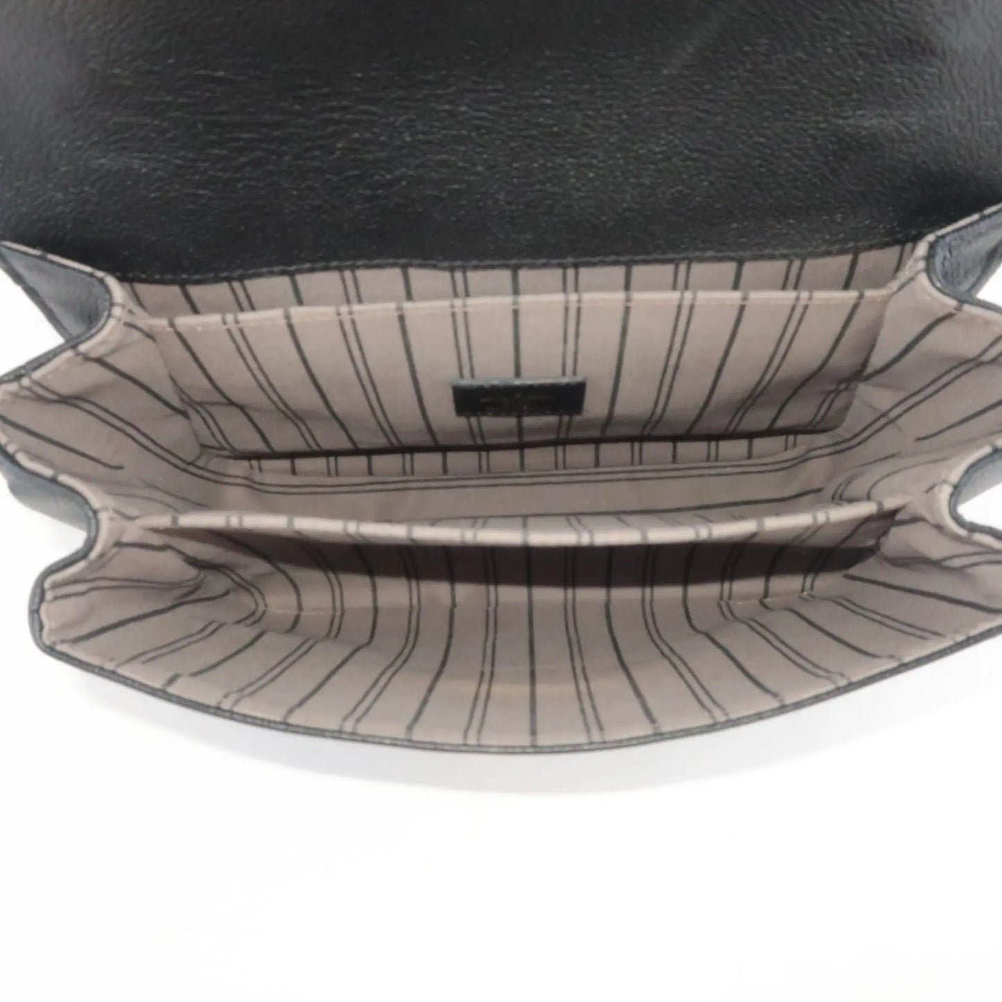 Louis Vuitton Monogram Empreinte Noir Pochette Metis Crossbody Bag –  Bagaholic