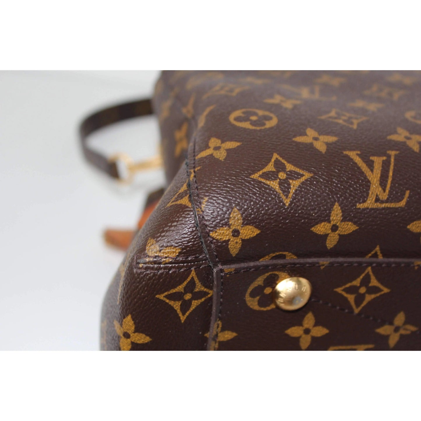 Louis Vuitton Montaigne MM Monogram Canvas Handbag Brown