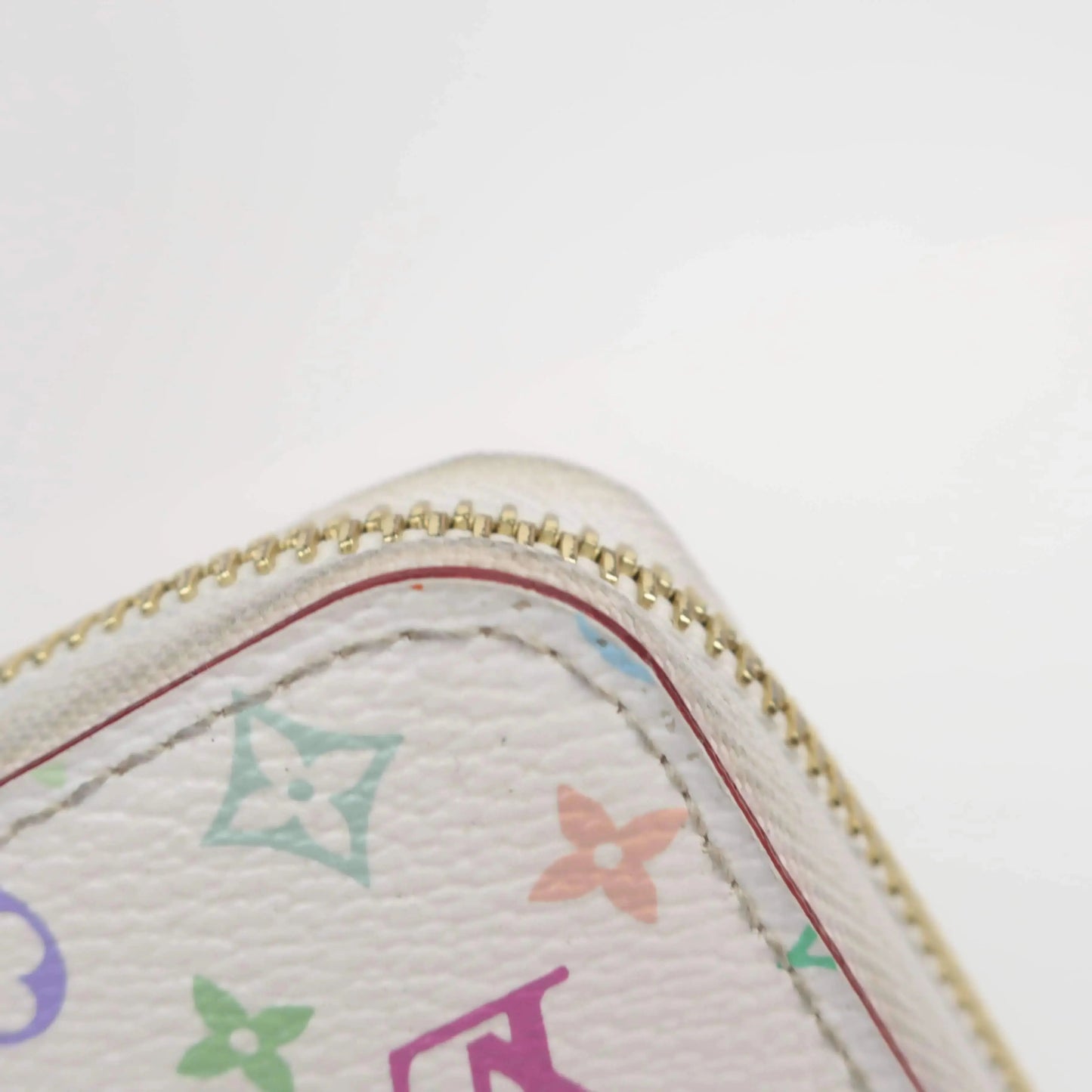 Billetera zippy blanca multicolor de Louis Vuitton – Bagaholic