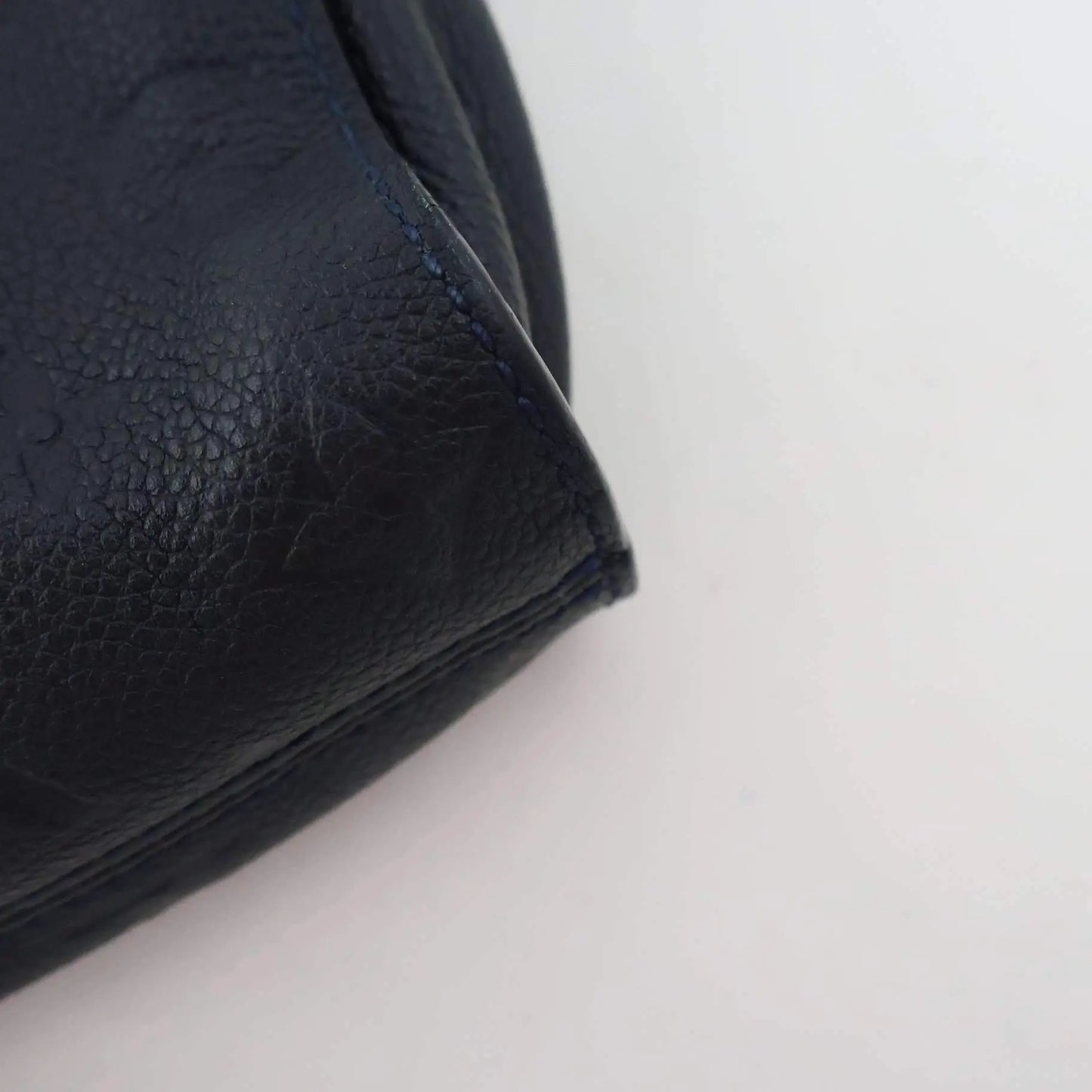 Louis Vuitton Petillante Empreinte Infini Clutch Review & Size comparison 
