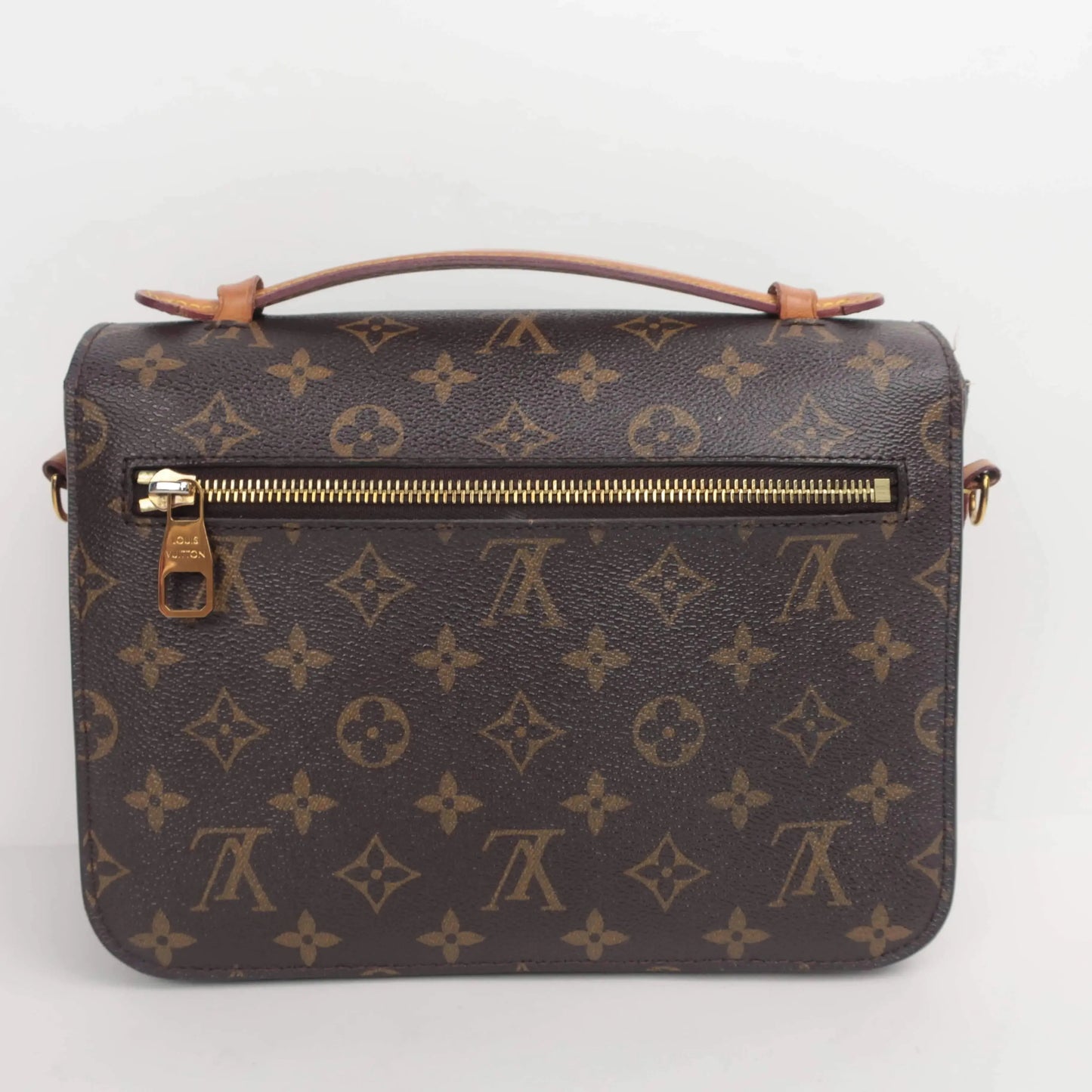 Louis Vuitton Pochette Metis Bag – Bagaholic - Main Image