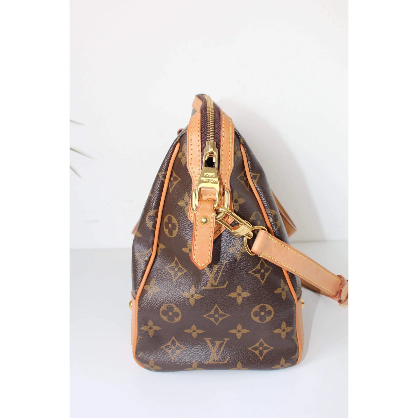 Gucci, Bags, Louis Vuitton Monogram Retiro Canvas Noir Handbag