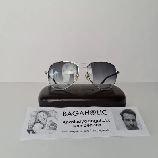 Louis Vuitton Louis Vuitton Silvertone Monogram Conspiration Pilote Sunglasses (745) LVBagaholic