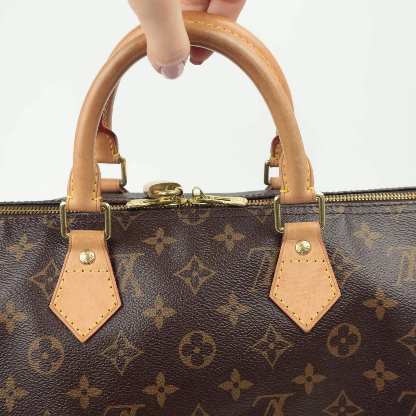 Louis Vuitton Louis Vuitton Speedy Bandouliere 35 Monogram Bag LVBagaholic