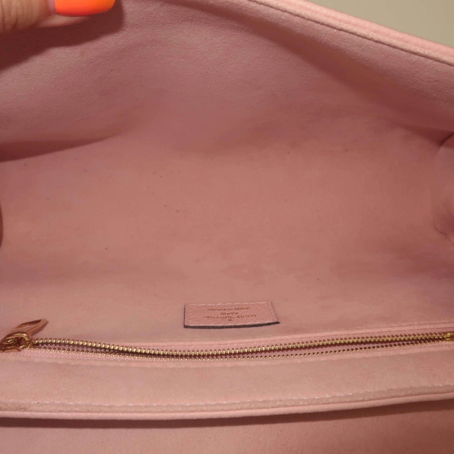 Louis Vuitton Rose Ballerine Monogram Empreinte Leather St Germain PM Bag -  Yoogi's Closet