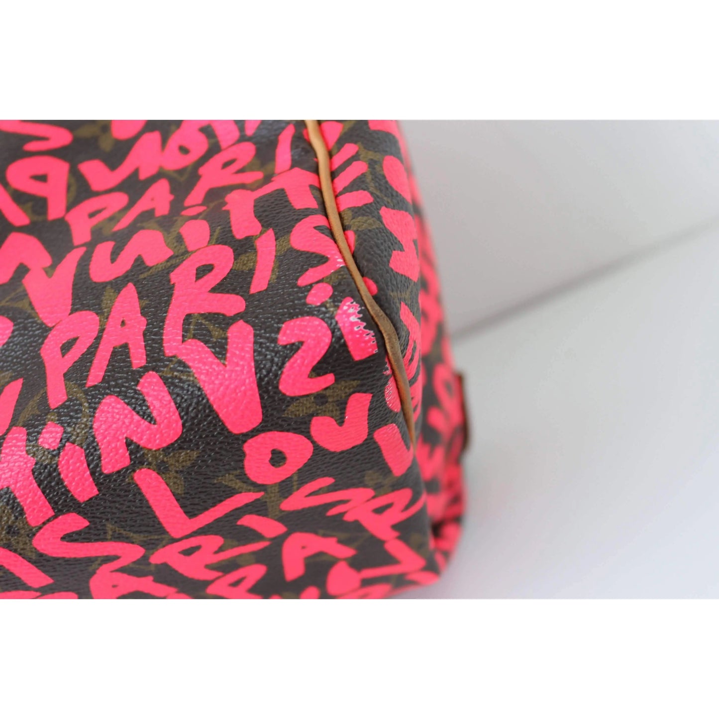Cargar imagen en el visor de la galería, Louis Vuitton Louis Vuitton Stephen Sprouse Graffiti Speedy Bag LVBagaholic

