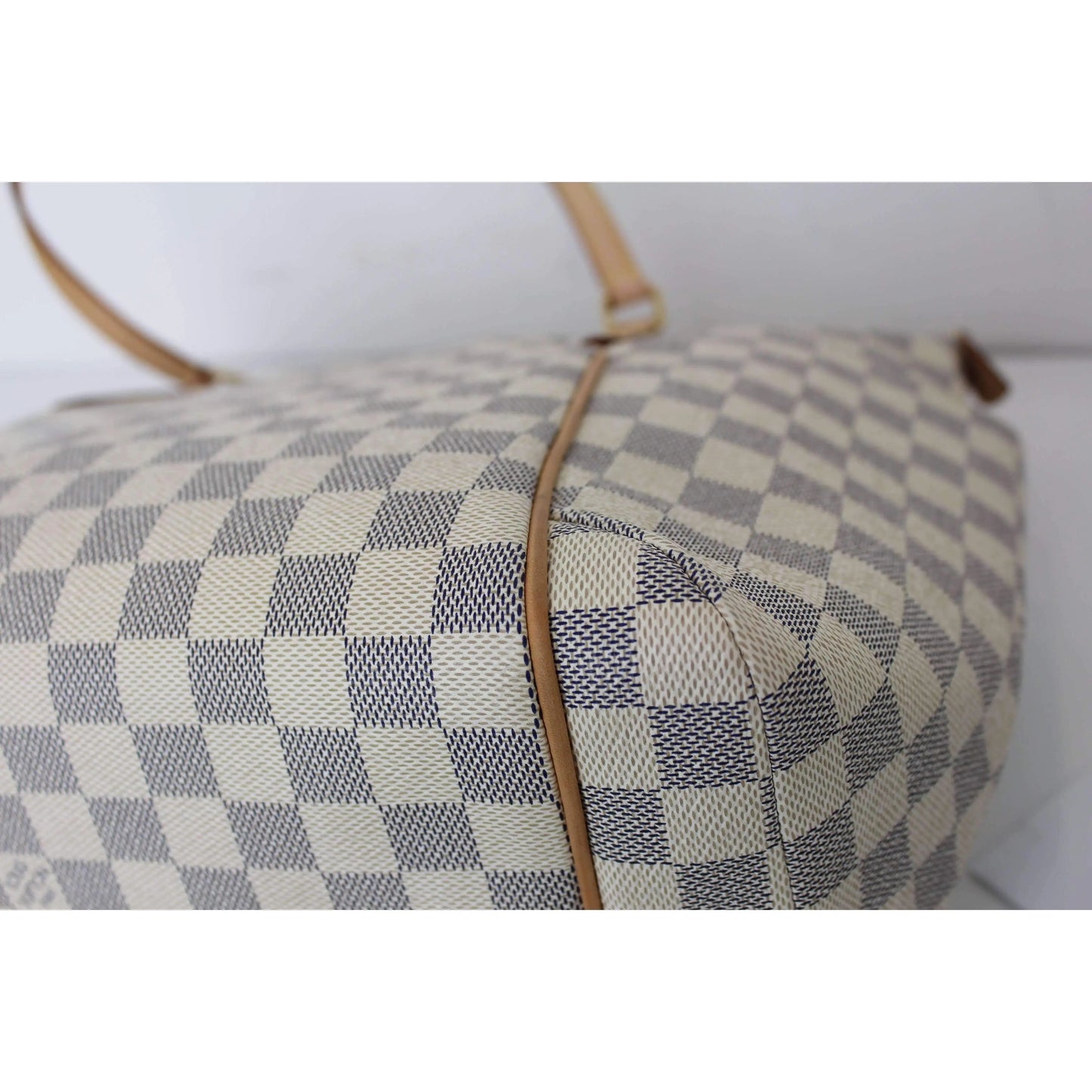 Louis Vuitton Louis Vuitton Totally MM Damier Azur NEW LVBagaholic