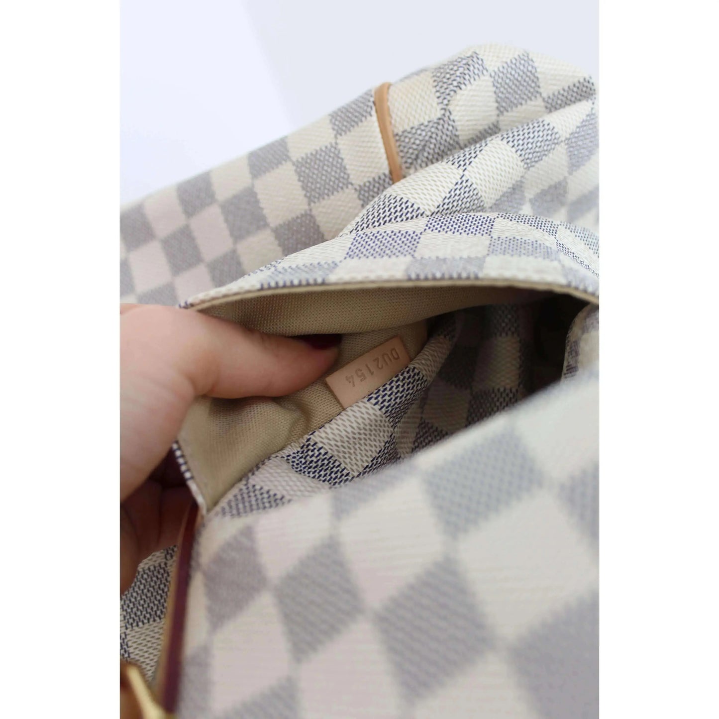 Louis Vuitton Louis Vuitton Totally MM Damier Azur NEW LVBagaholic