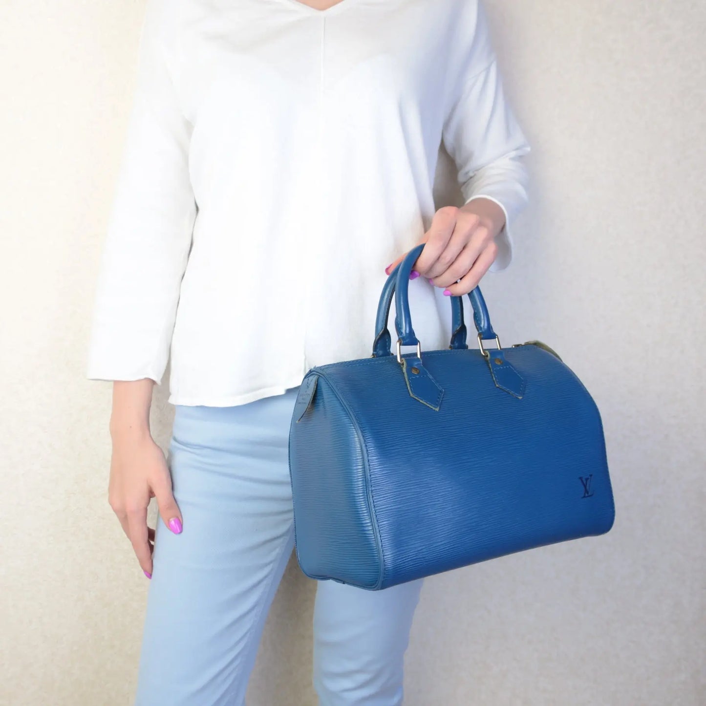 Louis Vuitton Blue Epi Speedy 25 Bag – Bagaholic