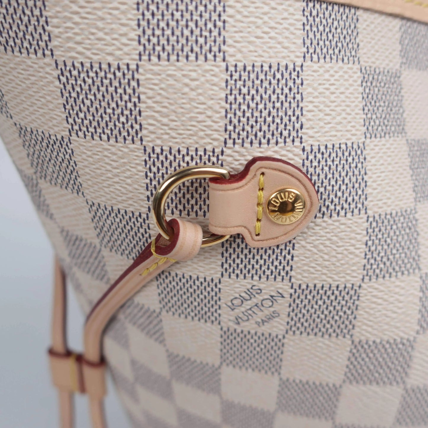Nuevo Louis Vuitton Huyfull MM Damier Azur con Rose Ballerine